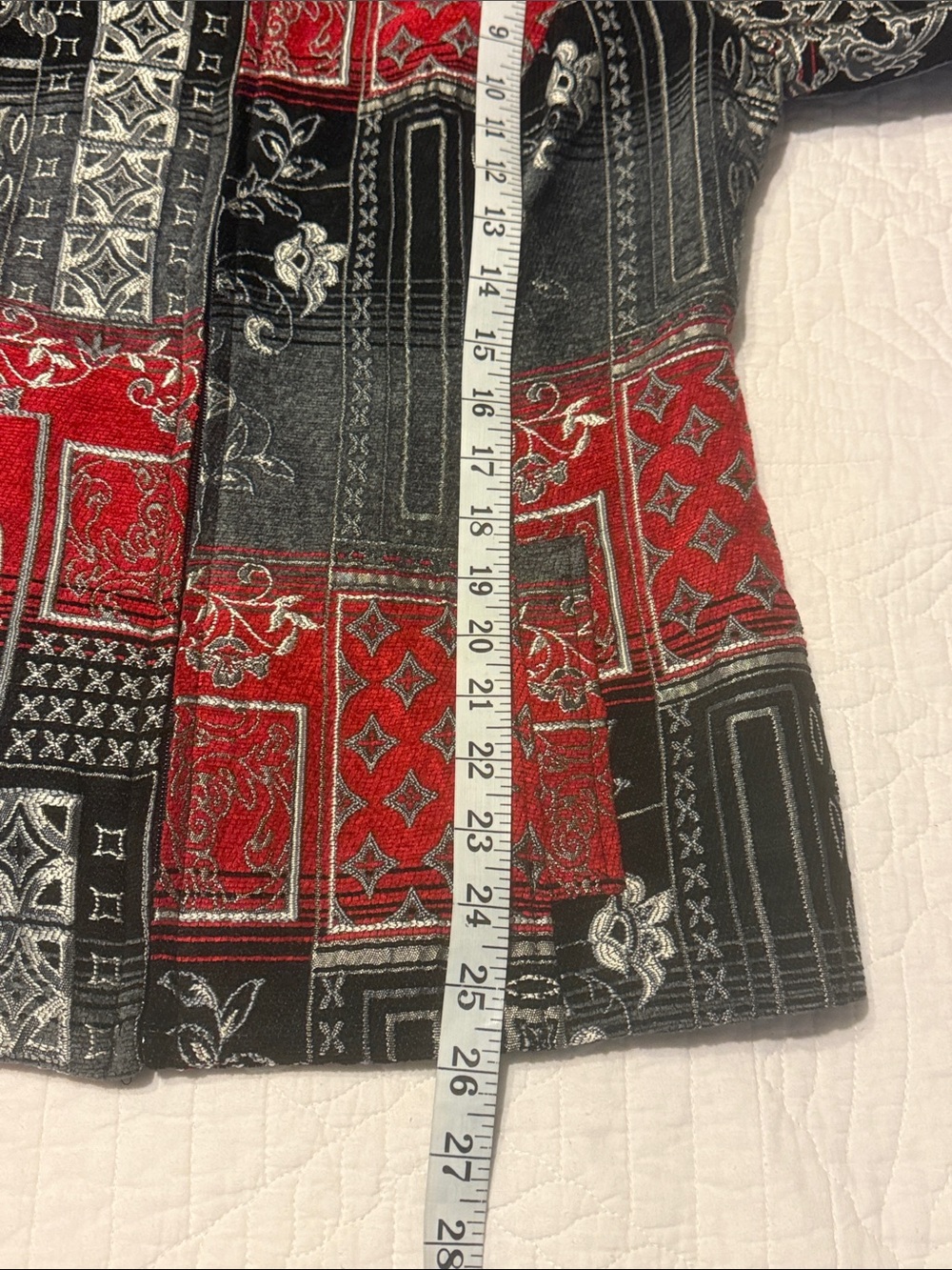 Vintage Susan Graver Tapestry Jacket. Black/Red/Gray. Size 8 - Picture 8 of 9